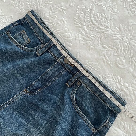 Universal Thread Highest Rise Straight Ripped Jean - Picture 6 of 10